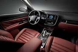http://www.mitsubishi-motors.com/content/dam/com/pressrelease_jp/2014/09/4820-2.jpg