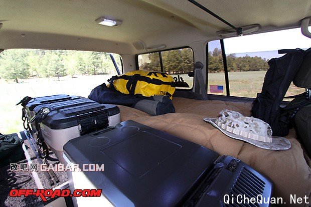 15-Slee-Off-Road-Toyota-Land-Cruiser-80-Series-7-3-12.jpg