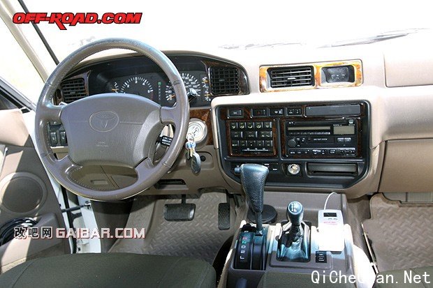 13-Slee-Off-Road-Toyota-Land-Cruiser-80-Series-7-3-12.jpg
