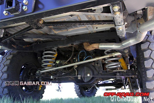 4-Slee-Off-Road-Toyota-Land-Cruiser-80-Series-7-3-12.jpg