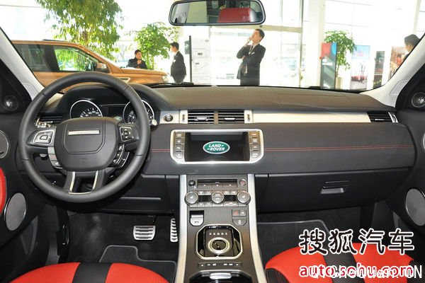 路虎 揽胜极光 实拍 内饰 图片