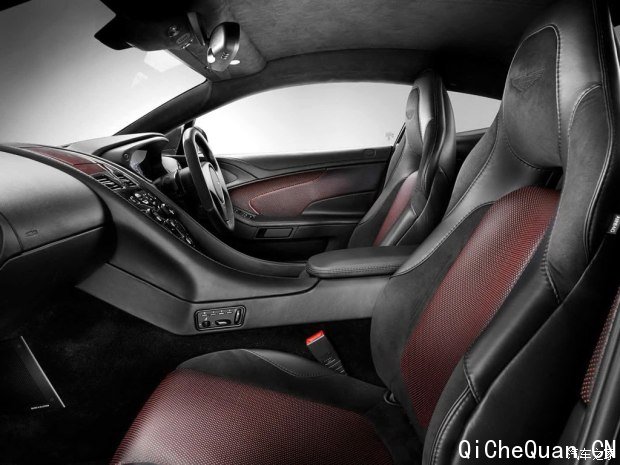 阿斯顿·马丁 Vanquish 2015款 Satin Jet Black