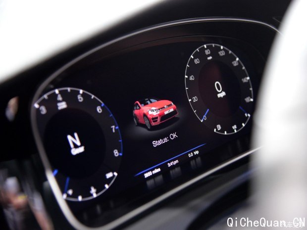 () ߶() 2015 R Touch Concept