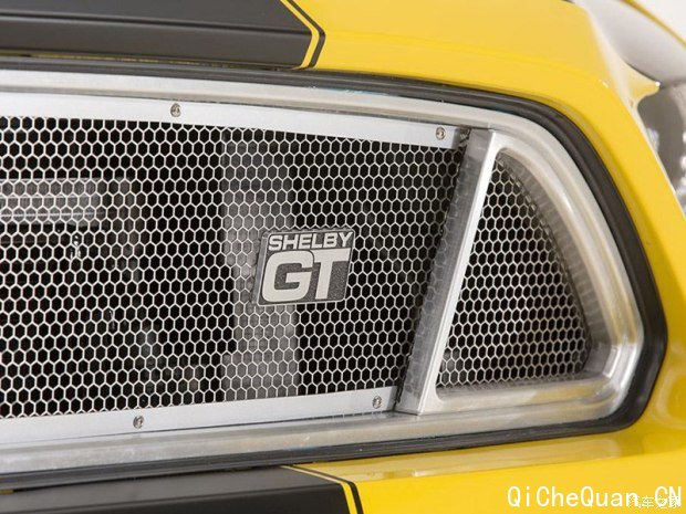 () Ұ 2015 Shelby GT