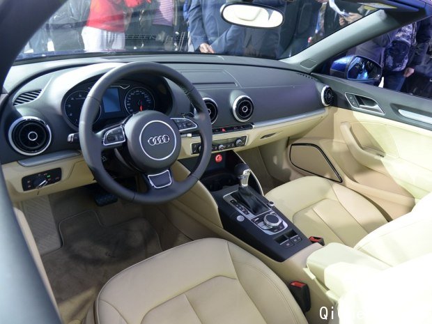 奥迪(进口) 奥迪A3(进口) 2015款 Cabriolet 40 TFSI