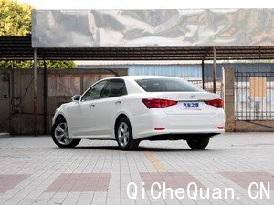 一汽丰田 皇冠 2015款 2.5L 时尚版