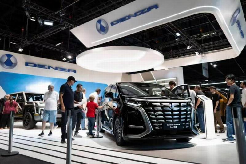 ���ǵ�1500��������  �����������������ͥ�����¸߶�