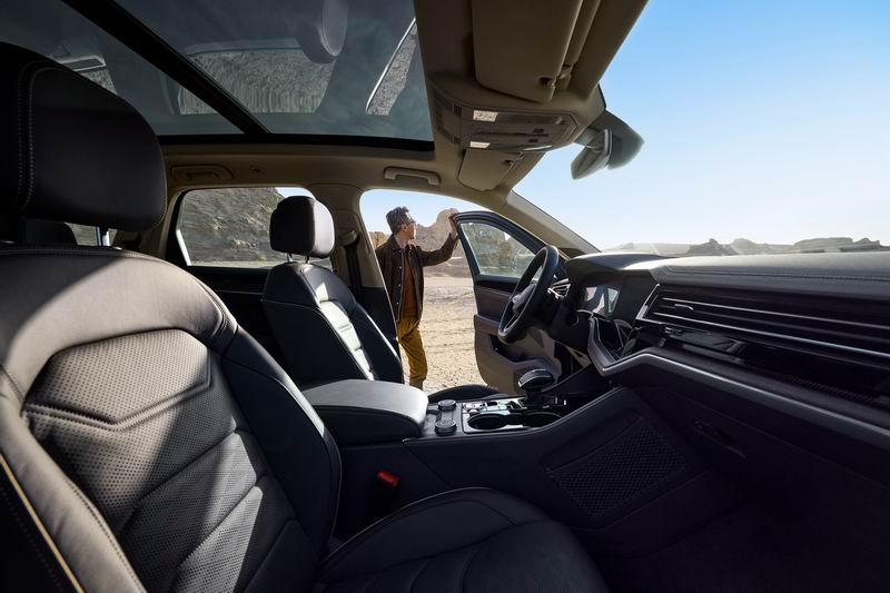 �ݺ��򾳣��������� ��;�� 3.0TSI �������ʽ����